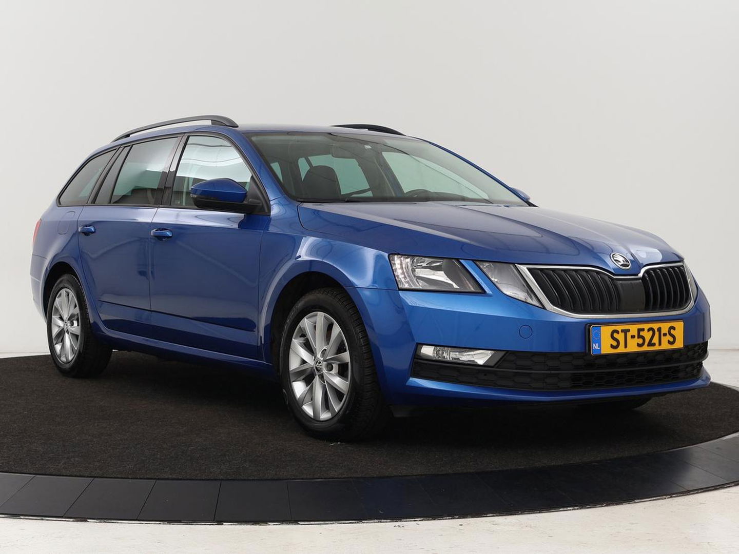 Škoda Octavia Combi 1.0 TSI Grt Amb. Bns | Camera | Trekhaak | Adaptive cruise | Carplay | Navigatie | Sportstoelen | Climate control