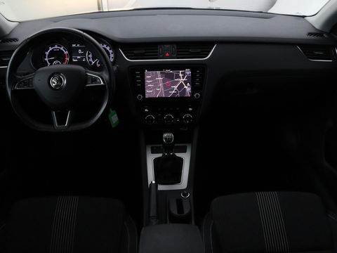 Škoda Octavia Combi 1.0 TSI Grt Amb. Bns | Camera | Trekhaak | Adaptive cruise | Carplay | Navigatie | Sportstoelen | Climate control