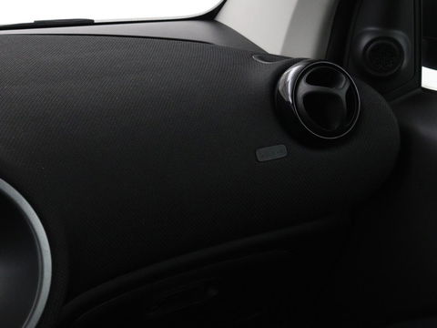 Smart Fortwo 1.0 Turbo Proxy | Elektrisch vouwdak | Camera | Bleutooth | LED | Automaat | Cruise control | Climate control