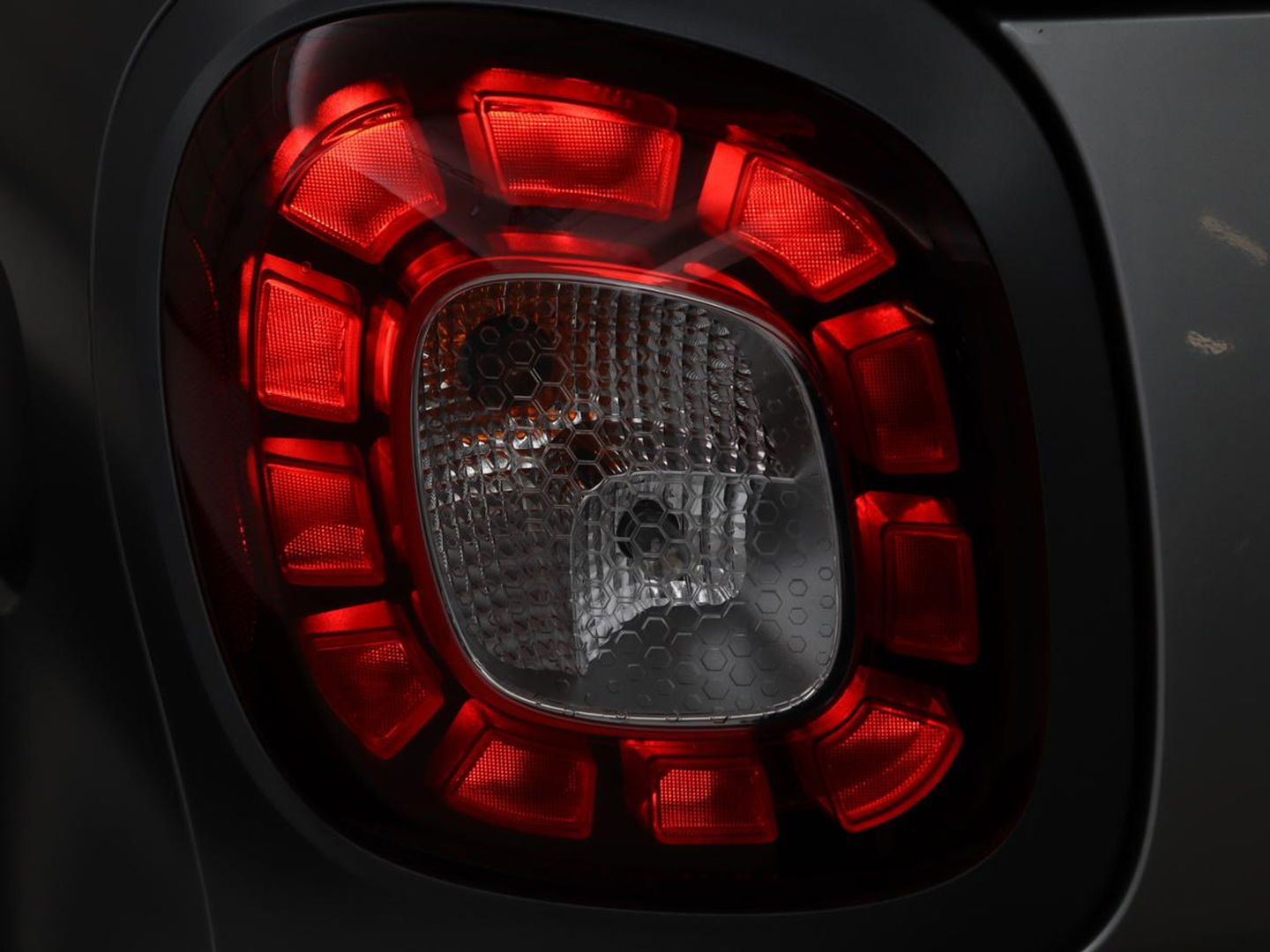 Smart Fortwo 1.0 Turbo Proxy | Elektrisch vouwdak | Camera | Bleutooth | LED | Automaat | Cruise control | Climate control