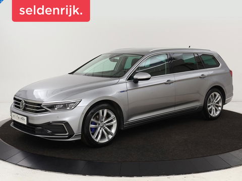 Volkswagen Passat 1.4 TSI PHEV GTE Business | Adaptive cruise | Camera | Carplay | Stoelverwarming | Massage | Navigatie | Full LED