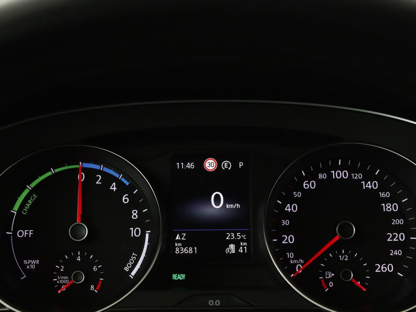 Volkswagen Passat 1.4 TSI PHEV GTE Business | Adaptive cruise | Camera | Carplay | Stoelverwarming | Massage | Navigatie | Full LED