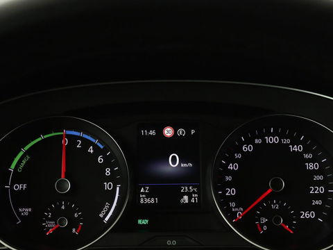 Volkswagen Passat 1.4 TSI PHEV GTE Business | Adaptive cruise | Camera | Carplay | Stoelverwarming | Massage | Navigatie | Full LED