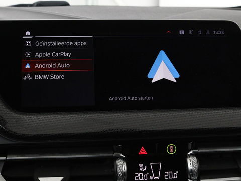 BMW 1-serie 116i Business Edition | Camera | Carplay | Full LED | Live Cockpit | Navigatie | Parkeerhulp | Climate control