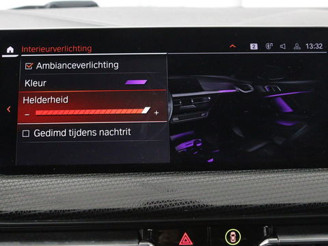BMW 1-serie 116i Business Edition | Camera | Carplay | Full LED | Live Cockpit | Navigatie | Parkeerhulp | Climate control