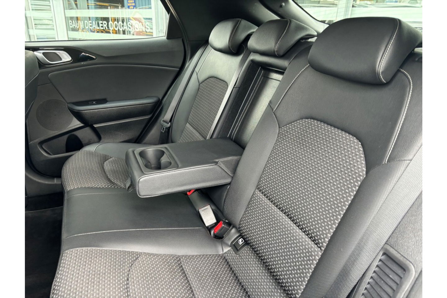 Kia Xceed 1.6 GDI PHEV EX.LINE AUTOMAAT LMV NAVI PDC-CAMERA WINTERPACK