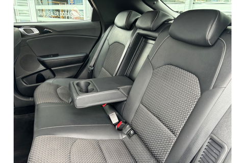 Kia Xceed 1.6 GDI PHEV EX.LINE AUTOMAAT LMV NAVI PDC-CAMERA WINTERPACK