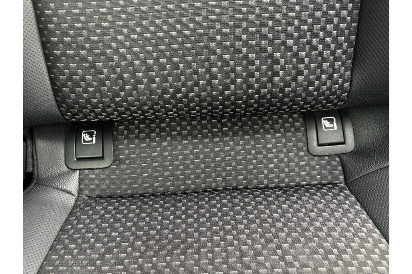 Kia Xceed 1.6 GDI PHEV EX.LINE AUTOMAAT LMV NAVI PDC-CAMERA WINTERPACK