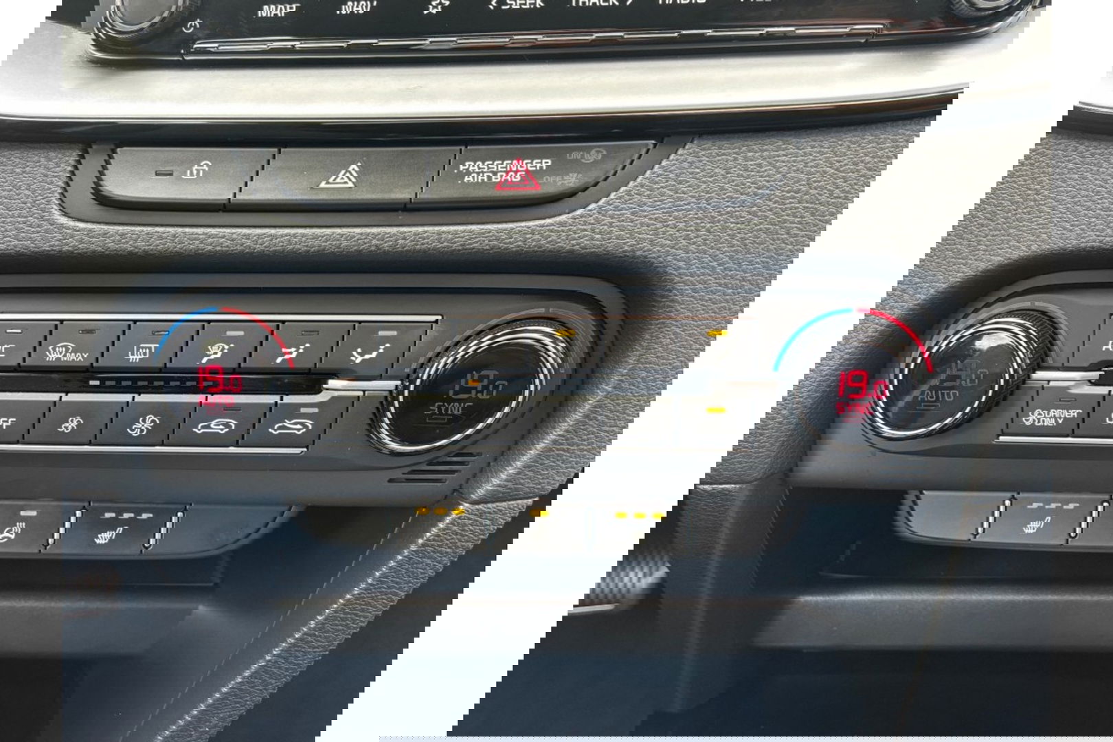 Kia Xceed 1.6 GDI PHEV EX.LINE AUTOMAAT LMV NAVI PDC-CAMERA WINTERPACK