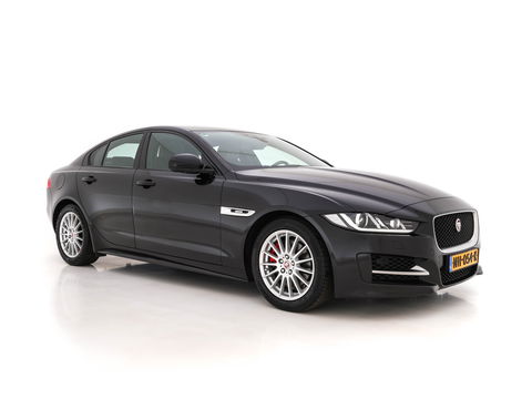 Jaguar XE 2.0 D R-Sport-Pack Aut. *LEATHER-MICROFIBRE | BI-XENON | NAVI-FULLMAP | MERIDIAN-SOUND | HEATED-SPORTSEATS | CAMERA | ECC | KEYLESS | PDC | SHIFT-PADDLES | LANE-ASSIST | CRUISE | 17''ALU*