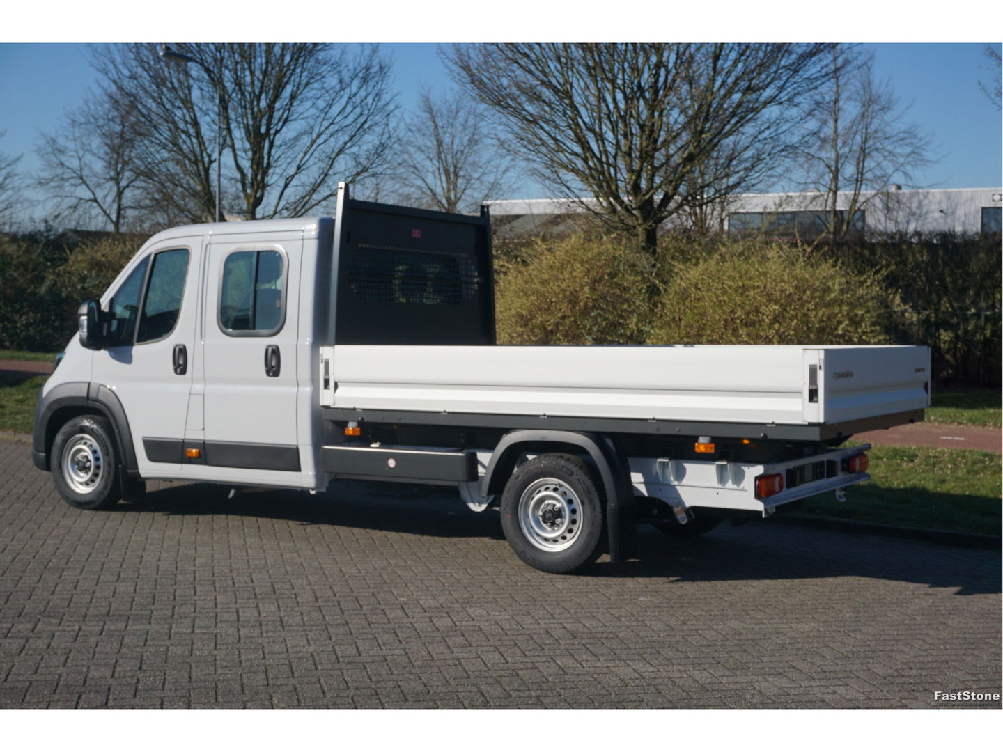 Citroën Jumper 35 Heavy DOKA 140PK L4 Open Laadbak 10" Scherm, Navi, Airco, Cruise!! NR. B403*