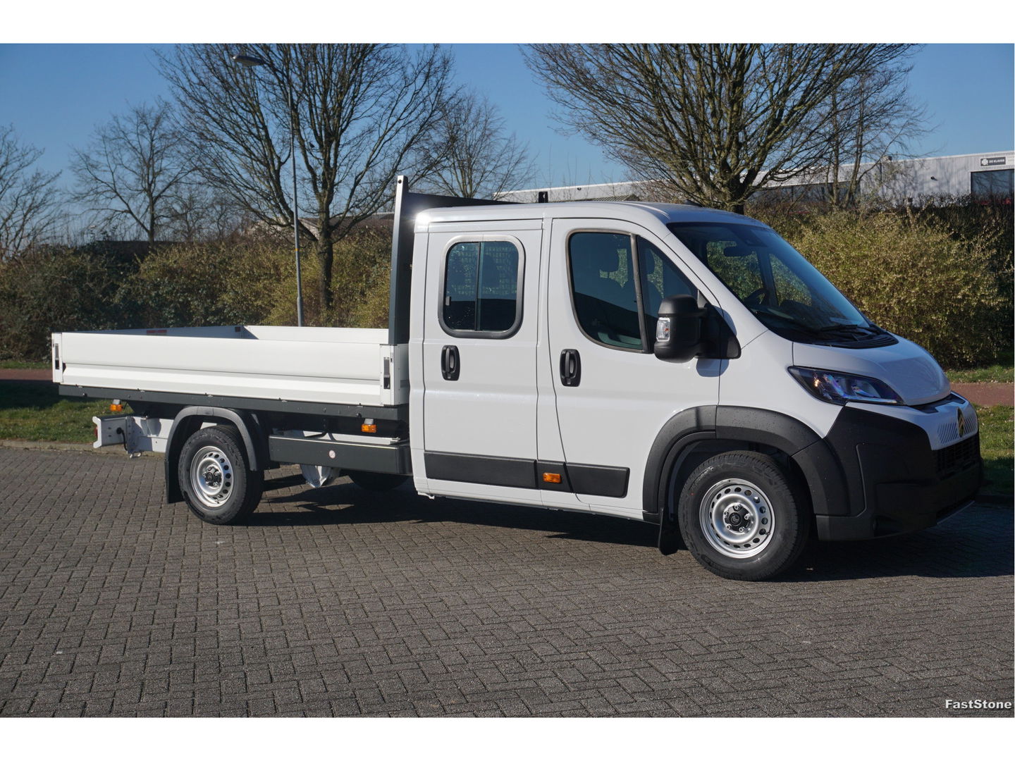 Citroën Jumper 35 Heavy DOKA 140PK L4 Open Laadbak 10" Scherm, Navi, Airco, Cruise!! NR. B403*