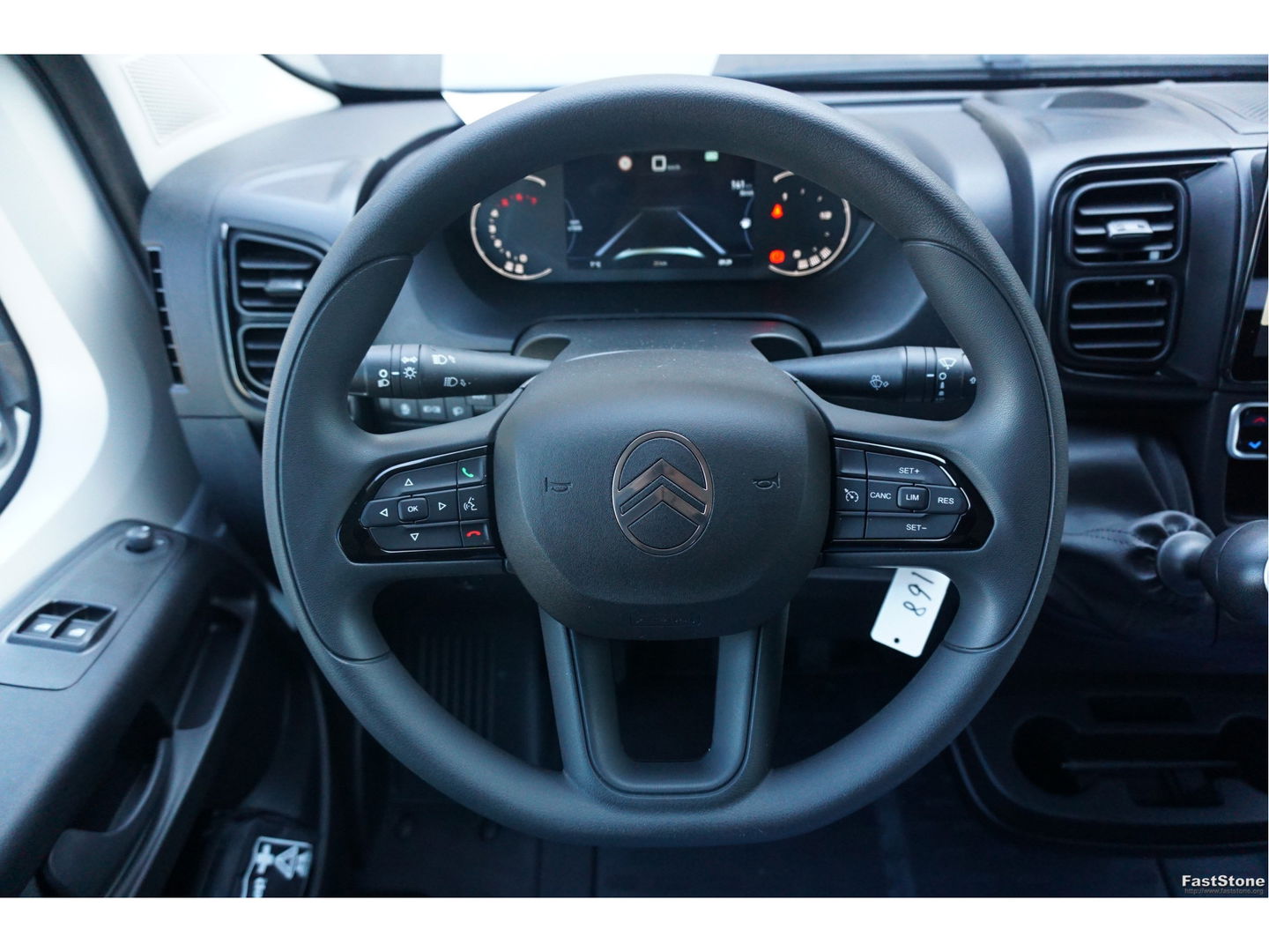 Citroën Jumper 35 Heavy DOKA 140PK L4 Open Laadbak 10" Scherm, Navi, Airco, Cruise!! NR. B403*