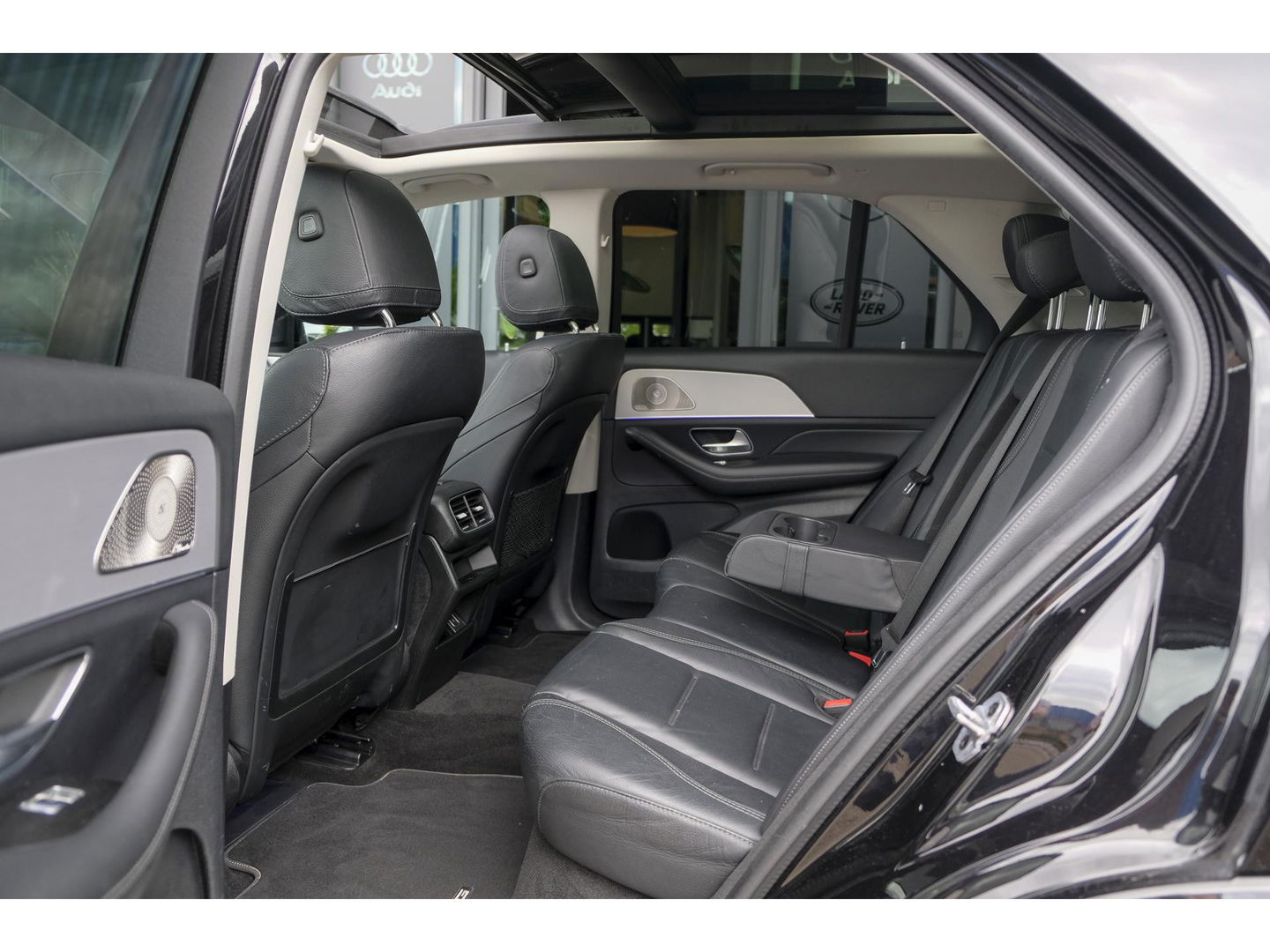 Mercedes-Benz GLE GLE350de 320pk AMG Hybrid 4MATIC Panoramadak *BTW* Night pakket Burmester Widescreen 21" LMV