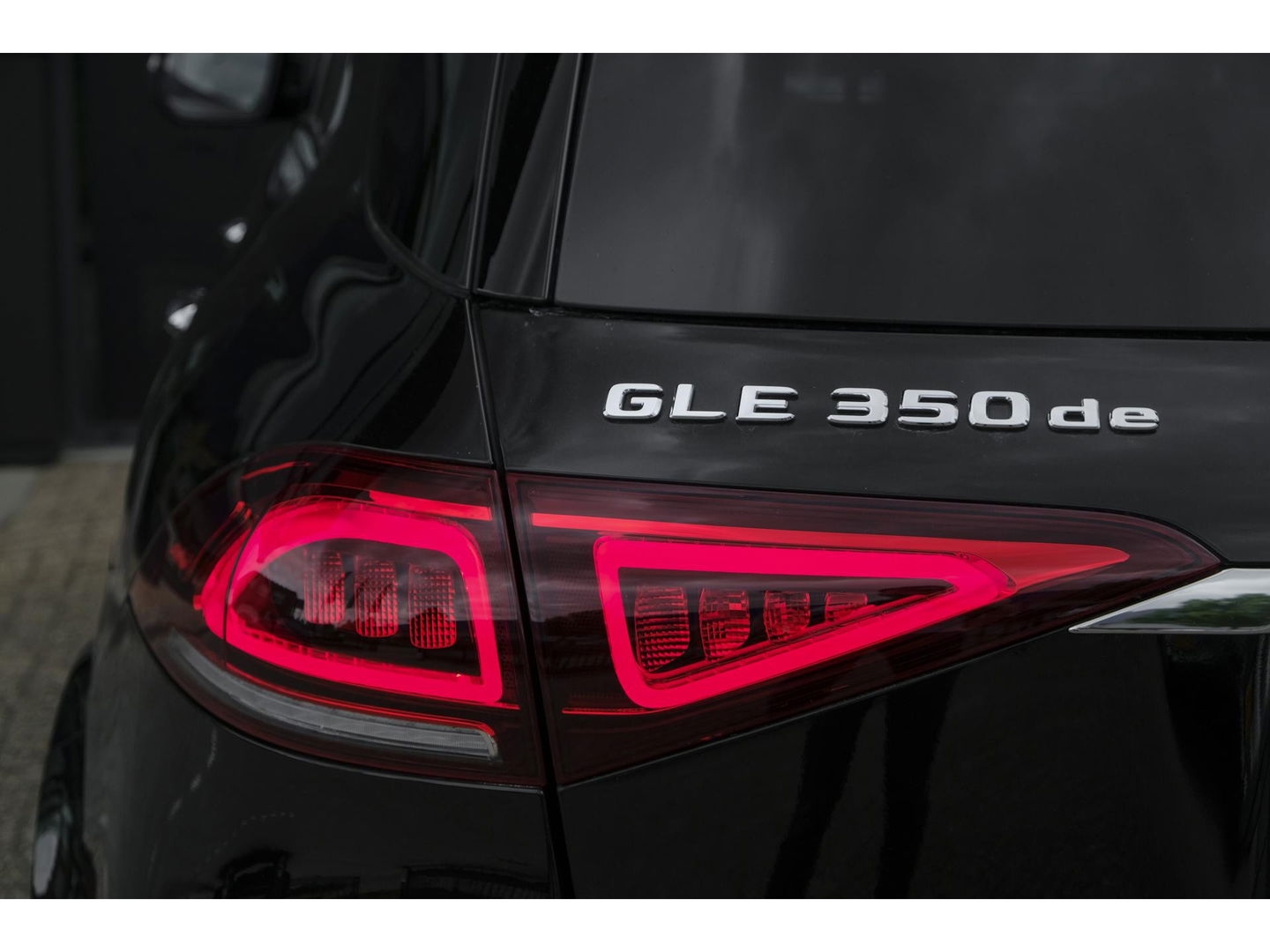 Mercedes-Benz GLE GLE350de 320pk AMG Hybrid 4MATIC Panoramadak *BTW* Night pakket Burmester Widescreen 21" LMV