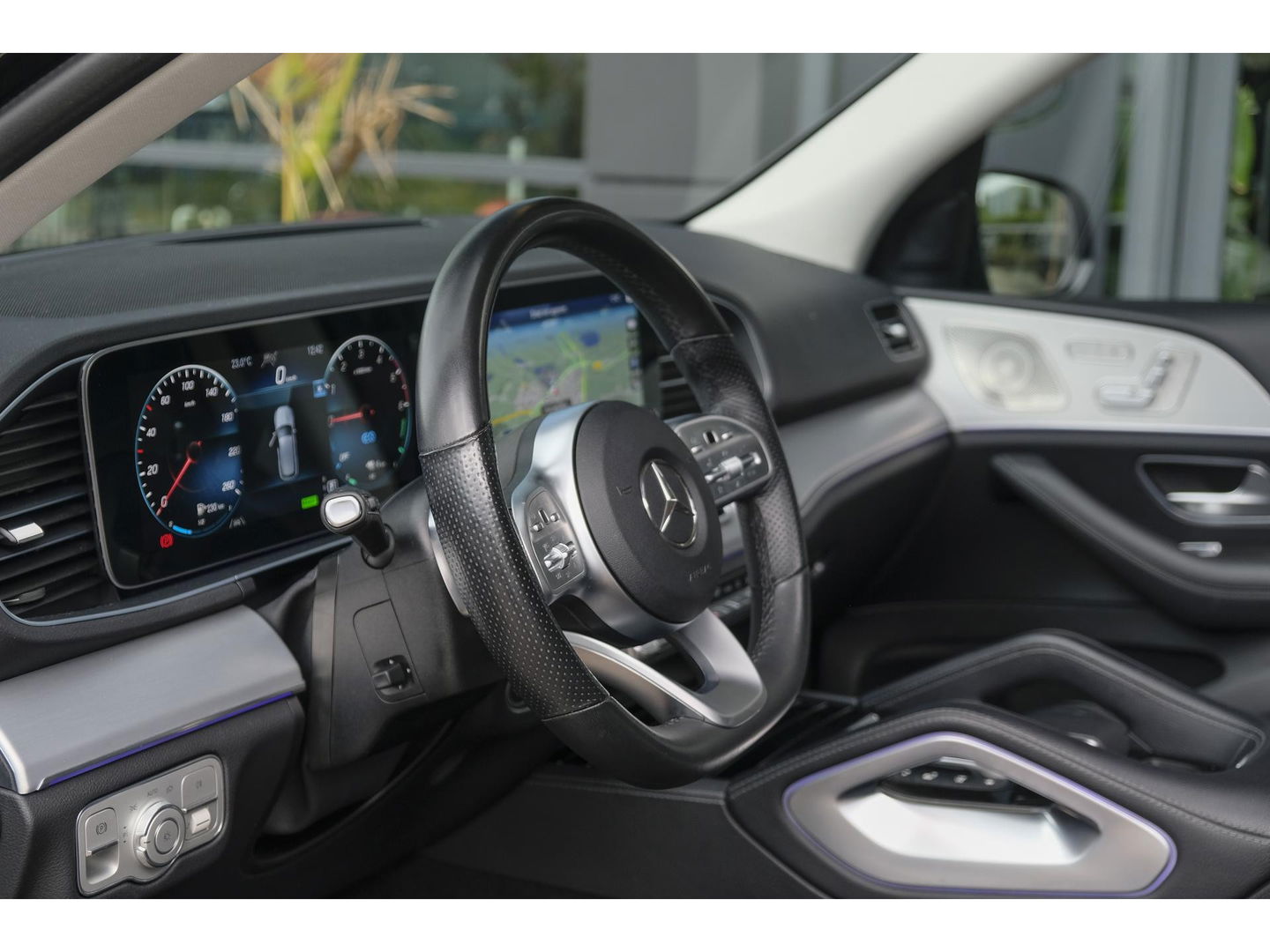 Mercedes-Benz GLE GLE350de 320pk AMG Hybrid 4MATIC Panoramadak *BTW* Night pakket Burmester Widescreen 21" LMV