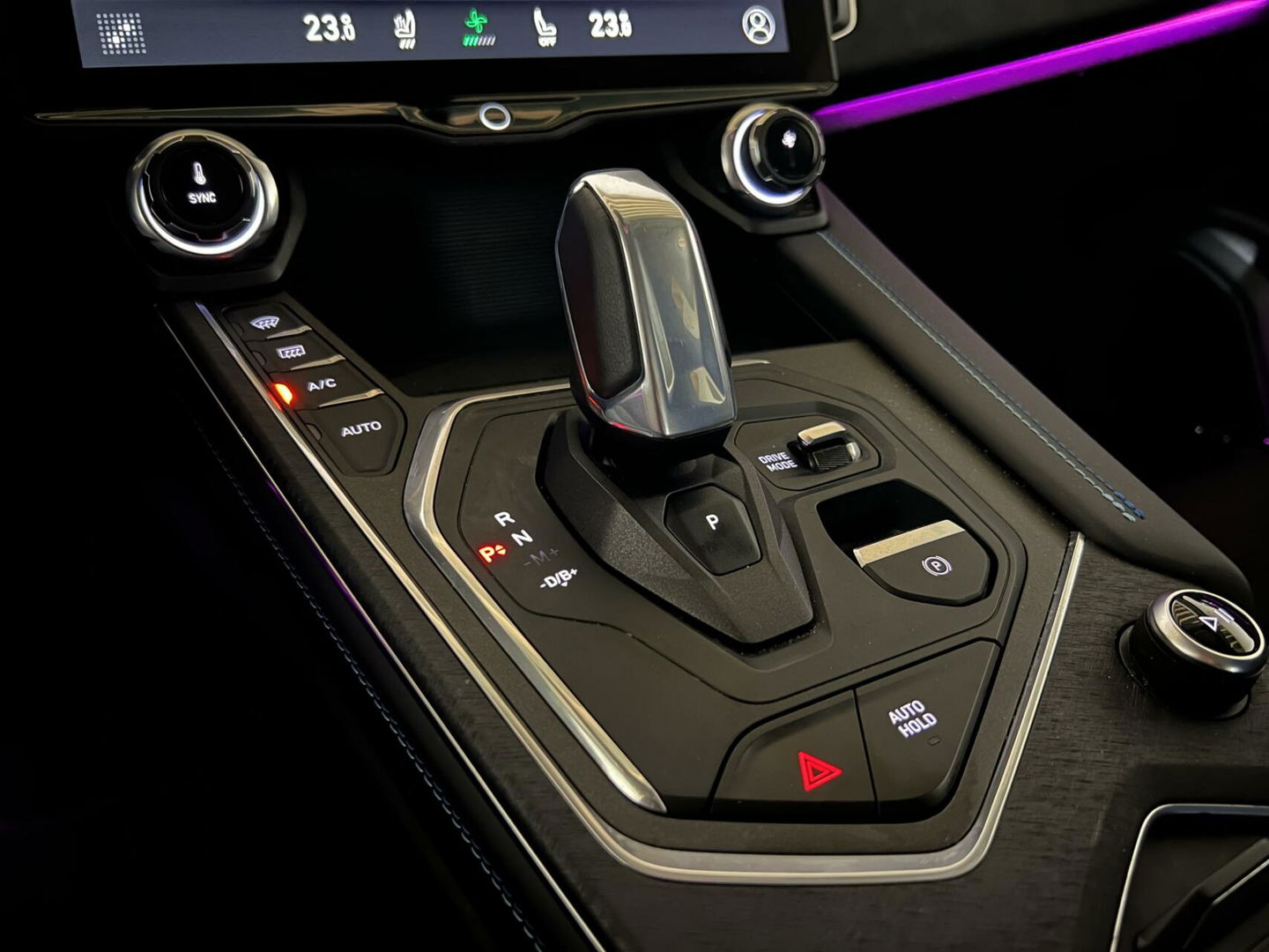 Lynk & Co 01 1.5 Plug-in Pano 360° Sfeerverlichting NAP
