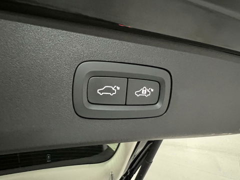Lynk & Co 01 1.5 Plug-in Pano 360° Sfeerverlichting NAP