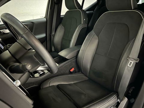 Volvo XC40 1.5 T5 Recharge R-Design Pano Cruise Camera