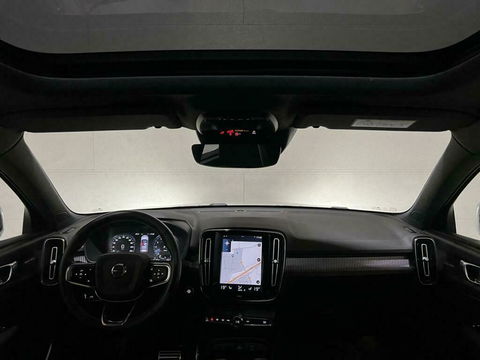 Volvo XC40 1.5 T5 Recharge R-Design Pano Cruise Camera