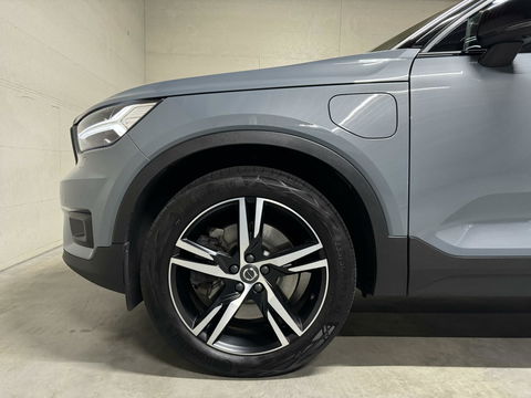 Volvo XC40 1.5 T5 Recharge R-Design Pano Cruise Camera
