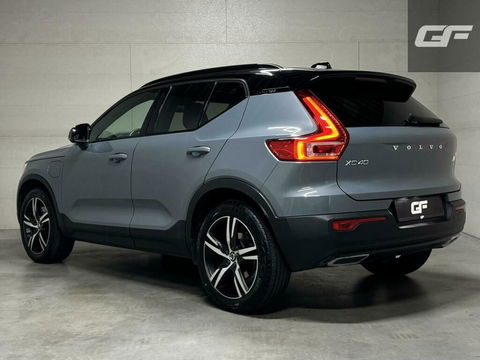 Volvo XC40 1.5 T5 Recharge R-Design Pano Cruise Camera