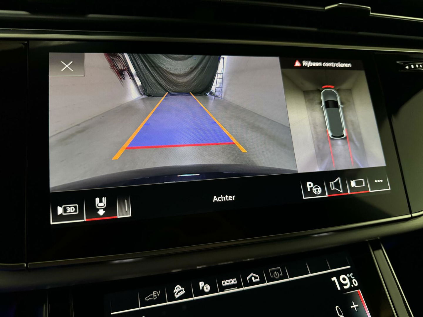 Audi Q7 55 TFSI e Quattro BlackEdition S-Line Pano B&O Lucht
