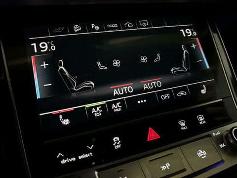 Audi Q7 55 TFSI e Quattro BlackEdition S-Line Pano B&O Lucht