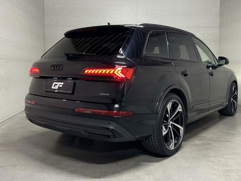 Audi Q7 55 TFSI e Quattro BlackEdition S-Line Pano B&O Lucht
