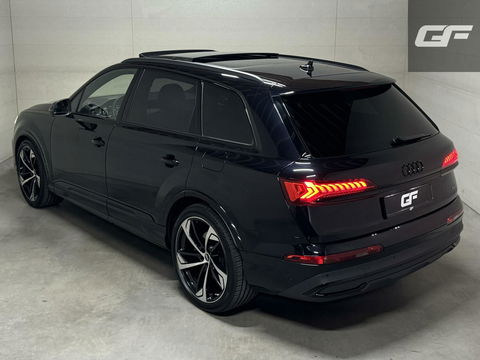 Audi Q7 55 TFSI e Quattro BlackEdition S-Line Pano B&O Lucht