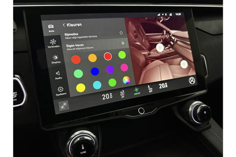 Lynk Co 01 1.5 262PK Hybride Pano LED Sfeerverl. Adaptive Cruise 360Camera Memory Virtual Carplay Clima Navi 20"LMV