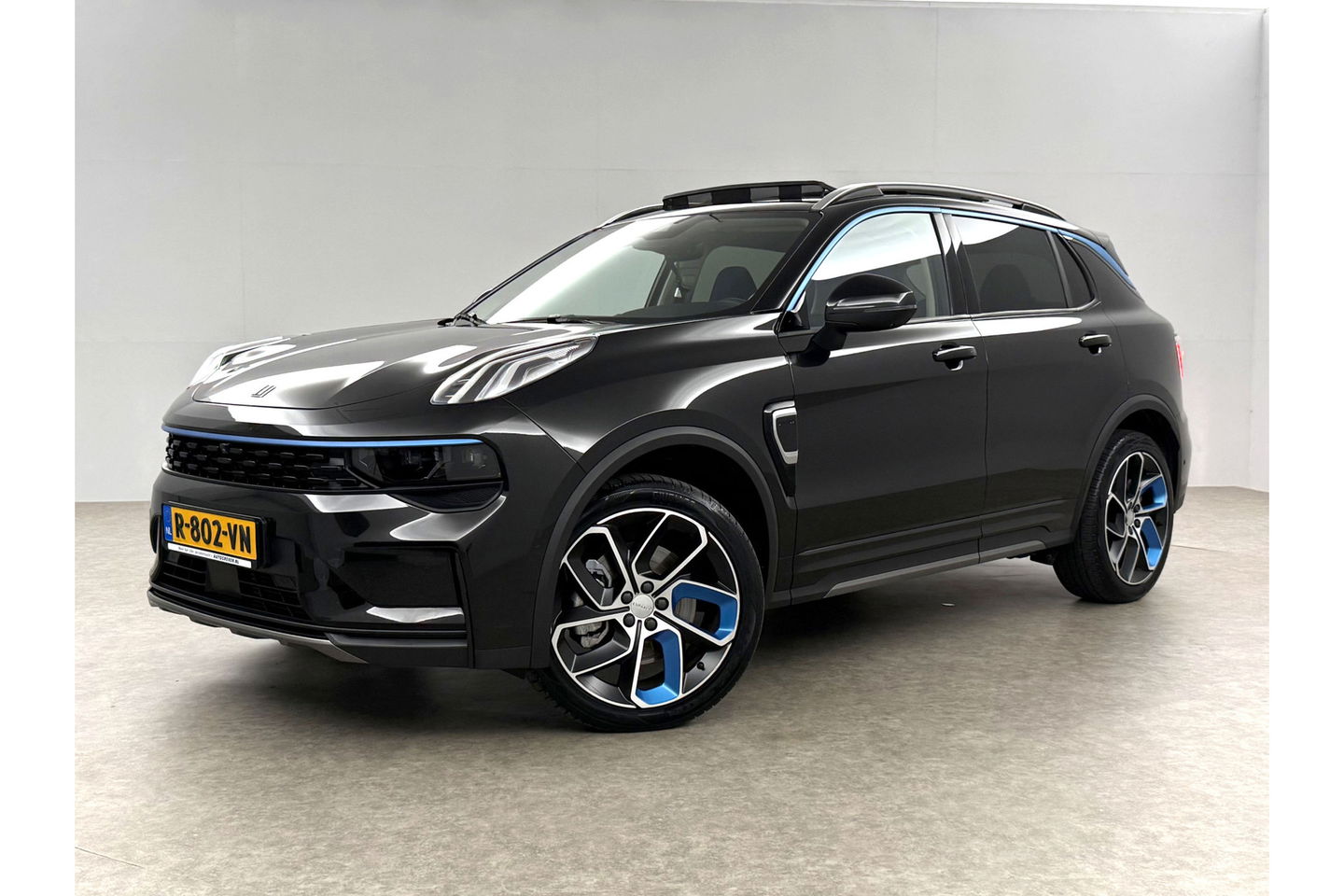 Lynk Co 01 1.5 262PK Hybride Pano LED Sfeerverl. Adaptive Cruise 360Camera Memory Virtual Carplay Clima Navi 20"LMV