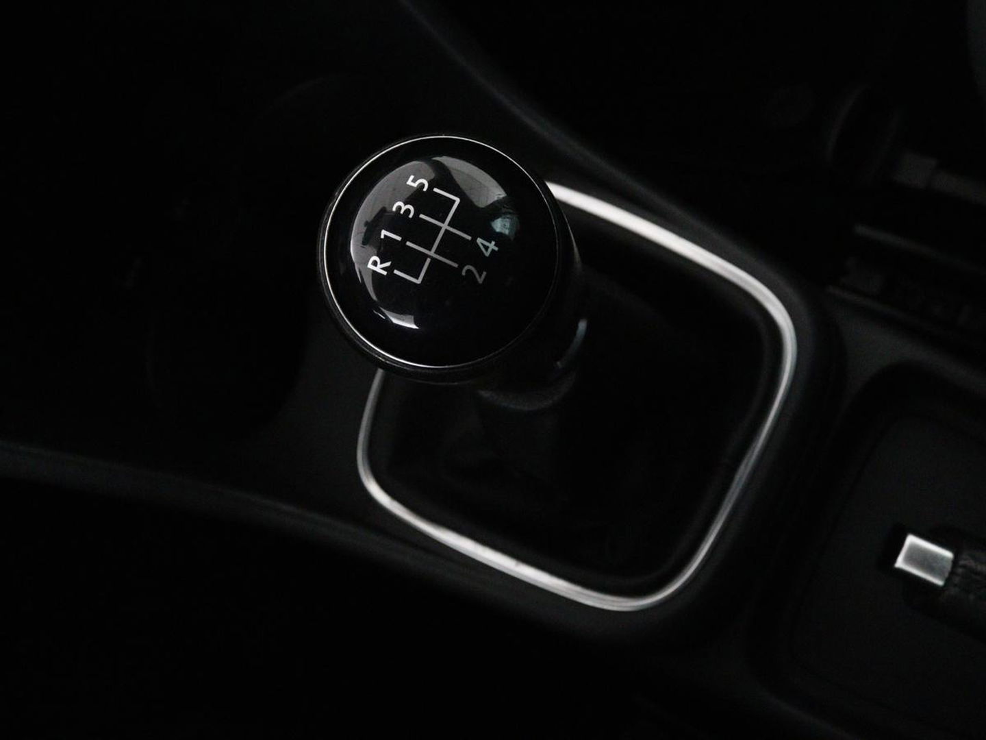 Volkswagen Polo 1.0 BlueM. Edition | Adaptive cruise | Carplay | Trekhaak | Airco | Navigatie | Onderhoudshistorie