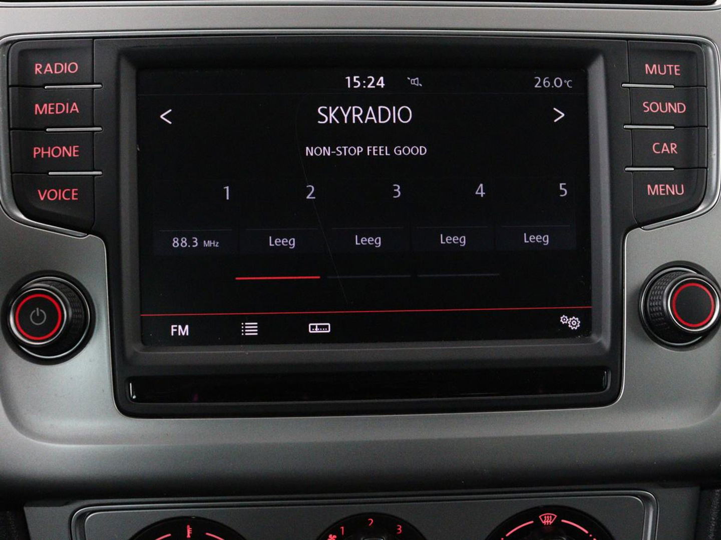 Volkswagen Polo 1.0 BlueM. Edition | Adaptive cruise | Carplay | Trekhaak | Airco | Navigatie | Onderhoudshistorie