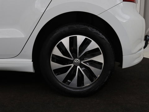 Volkswagen Polo 1.0 BlueM. Edition | Adaptive cruise | Carplay | Trekhaak | Airco | Navigatie | Onderhoudshistorie