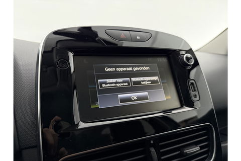 Renault Clio 0.9 TCe Limited Airco Cruise Carplay Navigatie LED PDC Trekhaak 16"LMV