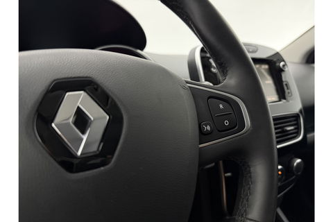 Renault Clio 0.9 TCe Limited Airco Cruise Carplay Navigatie LED PDC Trekhaak 16"LMV