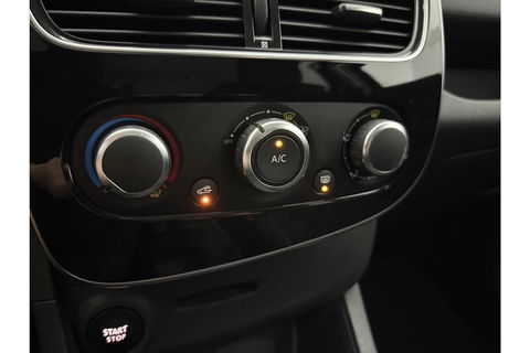 Renault Clio 0.9 TCe Limited Airco Cruise Carplay Navigatie LED PDC Trekhaak 16"LMV