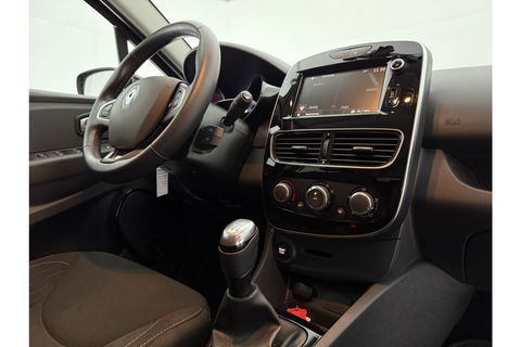 Renault Clio 0.9 TCe Limited Airco Cruise Carplay Navigatie LED PDC Trekhaak 16"LMV