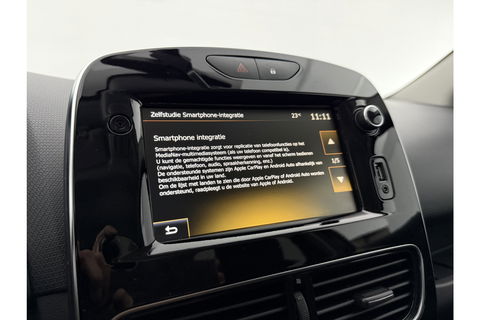 Renault Clio 0.9 TCe Limited Airco Cruise Carplay Navigatie LED PDC Trekhaak 16"LMV