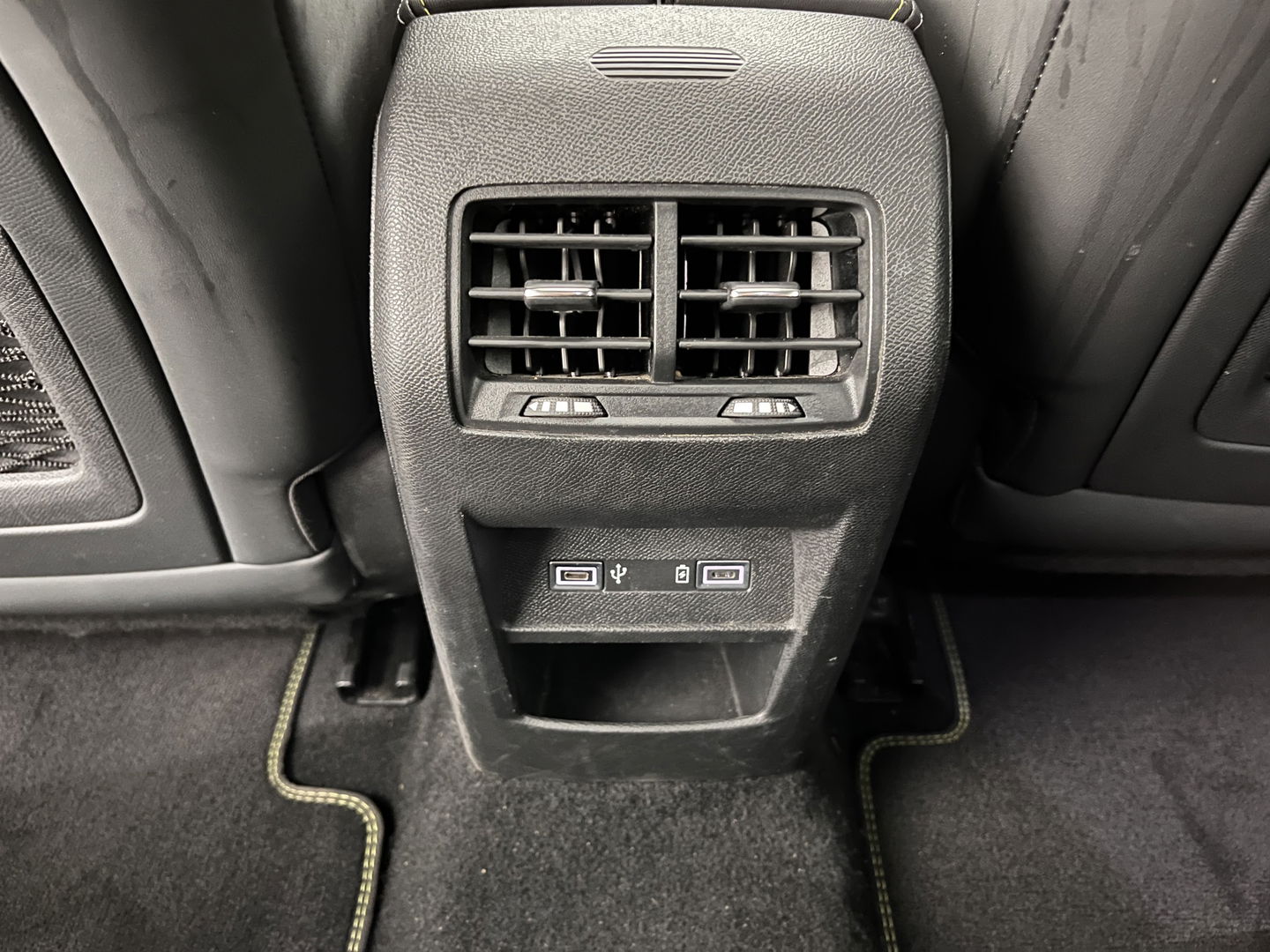 Peugeot 308 SW 1.6 HYbrid 180 GT Pack Business (INCL.BTW) Aut. *PANO | 1/2LEATHER | MATRIX-LED | TOP-VIEW | MEMORY-PACK | ADAPTIVE-CRUISE | BLINDSPOT | DIGI-COCKPIT | SPORT-SEATS | KEYLESS | NAVI-FULLMAP | 19''ALU*