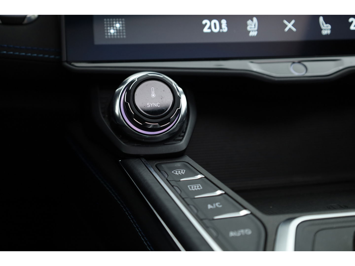 Lynk & Co 01 1.5 | Pano | 360cam | Zwarte hemel | Adapt. Cruise | Keyless | Infinity audio