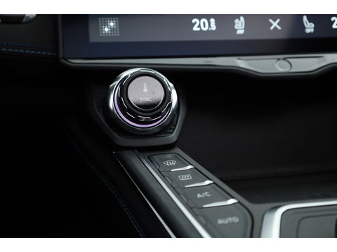 Lynk & Co 01 1.5 | Pano | 360cam | Zwarte hemel | Adapt. Cruise | Keyless | Infinity audio