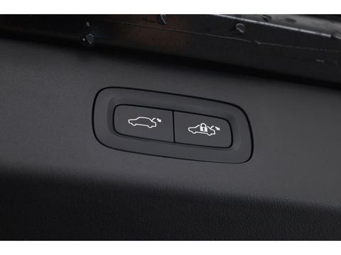 Lynk & Co 01 1.5 | Pano | 360cam | Zwarte hemel | Adapt. Cruise | Keyless | Infinity audio