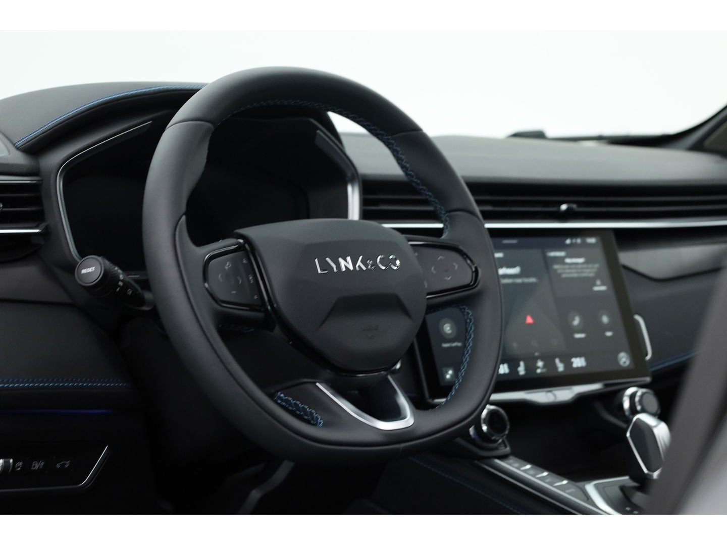 Lynk & Co 01 1.5 | Pano | 360cam | Zwarte hemel | Adapt. Cruise | Keyless | Infinity audio
