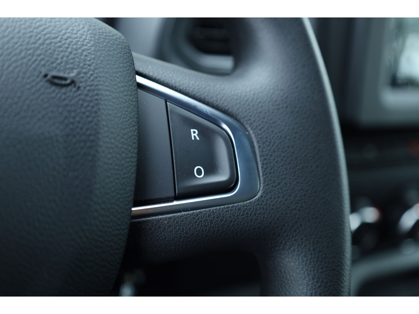 Renault Master 2.3 dCi 180pk L3H2 Energy Work Edition | Camera | Navi by App | Cruise | PDC | BPM vrij!