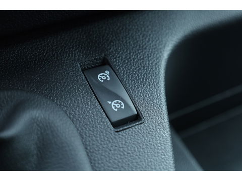 Renault Master 2.3 dCi 180pk L3H2 Energy Work Edition | Camera | Navi by App | Cruise | PDC | BPM vrij!