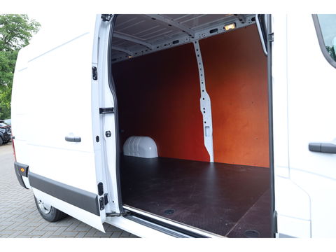 Renault Master 2.3 dCi 180pk L3H2 Energy Work Edition | Camera | Navi by App | Cruise | PDC | BPM vrij!