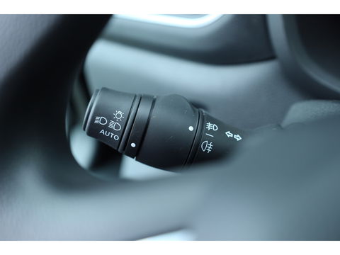 Renault Master 2.3 dCi 180pk L3H2 Energy Work Edition | Camera | Navi by App | Cruise | PDC | BPM vrij!