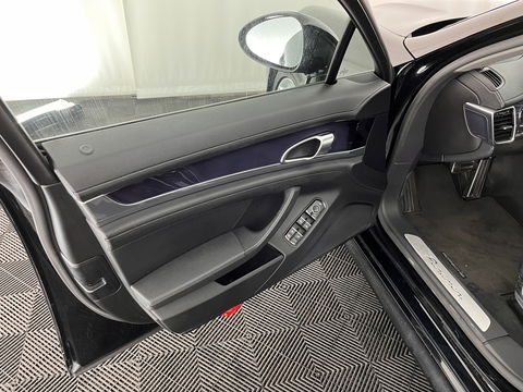 Porsche Panamera 3.6 Aut. *LUXURY-LEATHER | BI-XENON | NAVI-FULLMAP | ECC | SHIFT-PADDLES | PDC | CRUISE | 19''ALU*